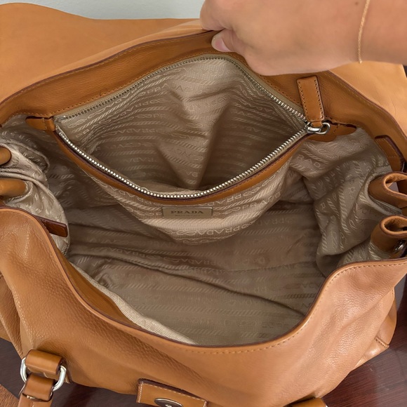 Authentic Prada purse - Picture 8 of 10